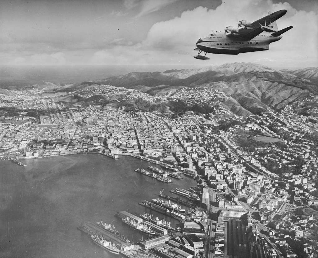 Flying boat Ararangi flying over Wellington.