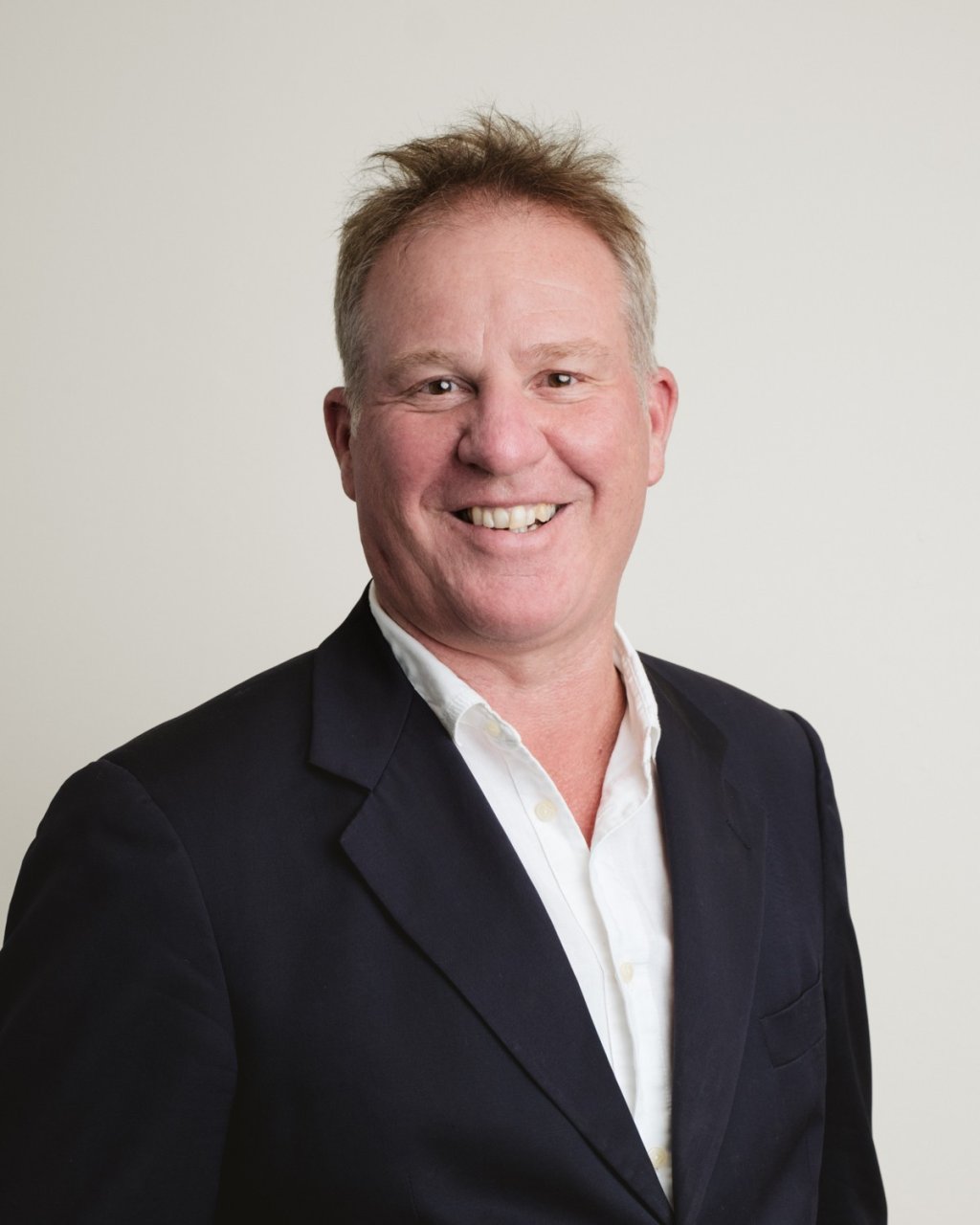 Photo of Tim Power.
