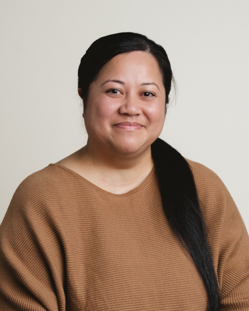 Photo of Elaine Leiu.