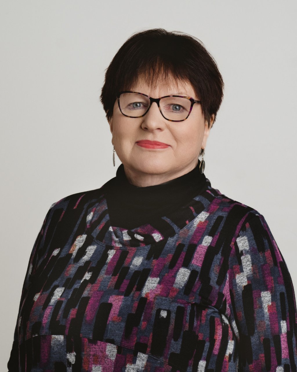 Photo of Sue Isaacs.